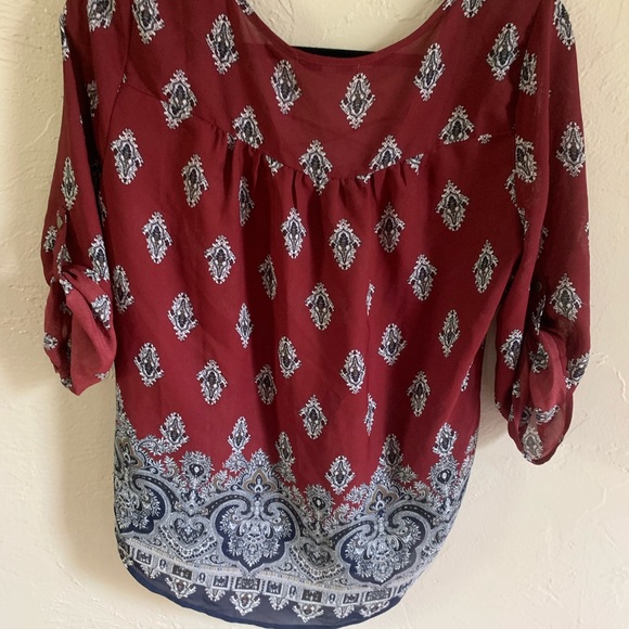 Lace up Blouse - Picture 2 of 5